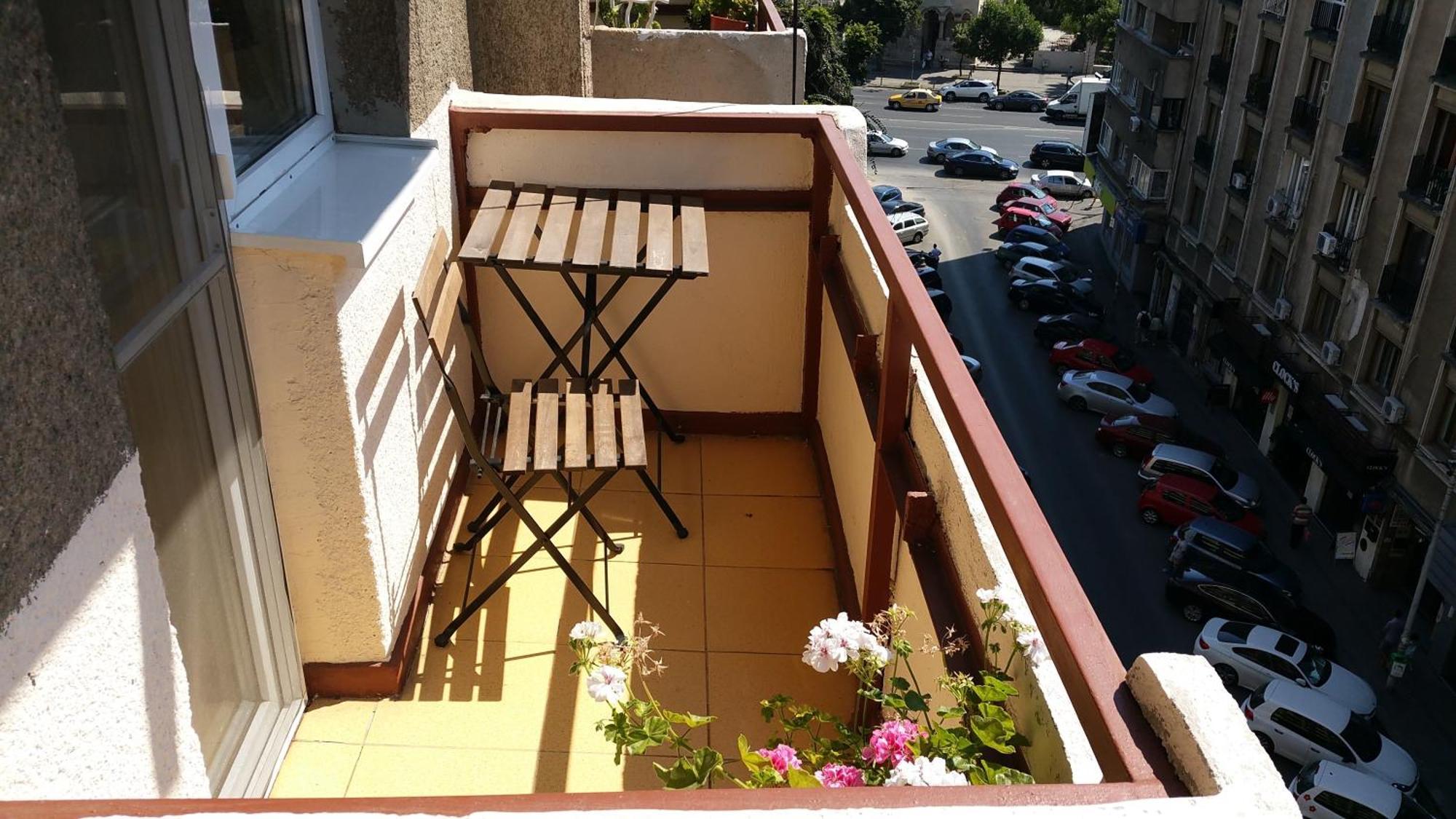 Sunny Old Town Apartments Bucureşti Phòng bức ảnh