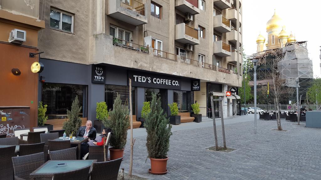 Sunny Old Town Apartments Bucureşti Ngoại thất bức ảnh