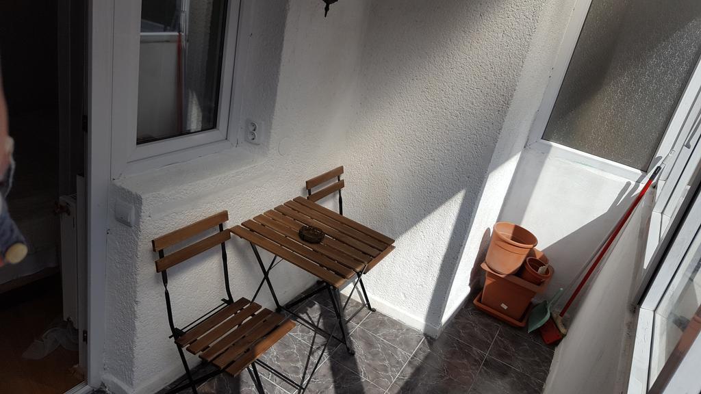 Sunny Old Town Apartments Bucureşti Ngoại thất bức ảnh