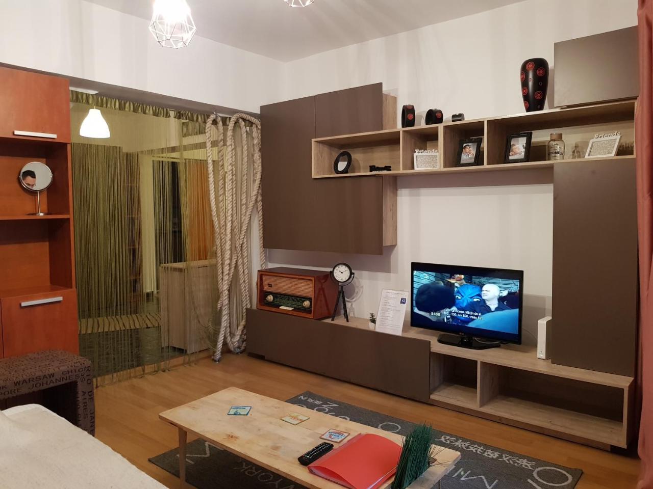 Sunny Old Town Apartments Bucureşti Ngoại thất bức ảnh