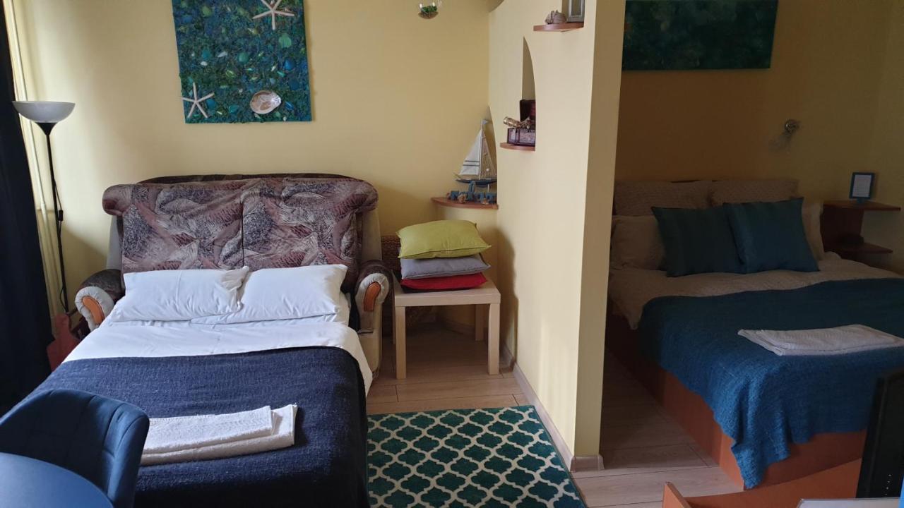 Sunny Old Town Apartments Bucureşti Ngoại thất bức ảnh
