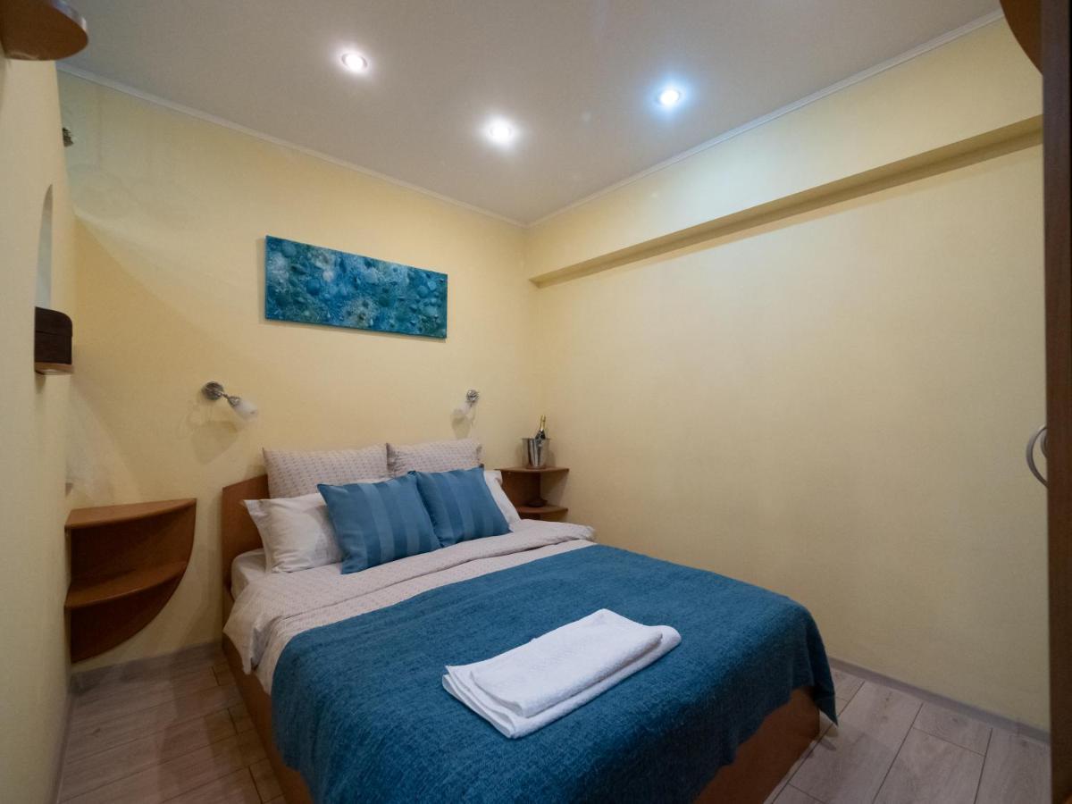Sunny Old Town Apartments Bucureşti Ngoại thất bức ảnh