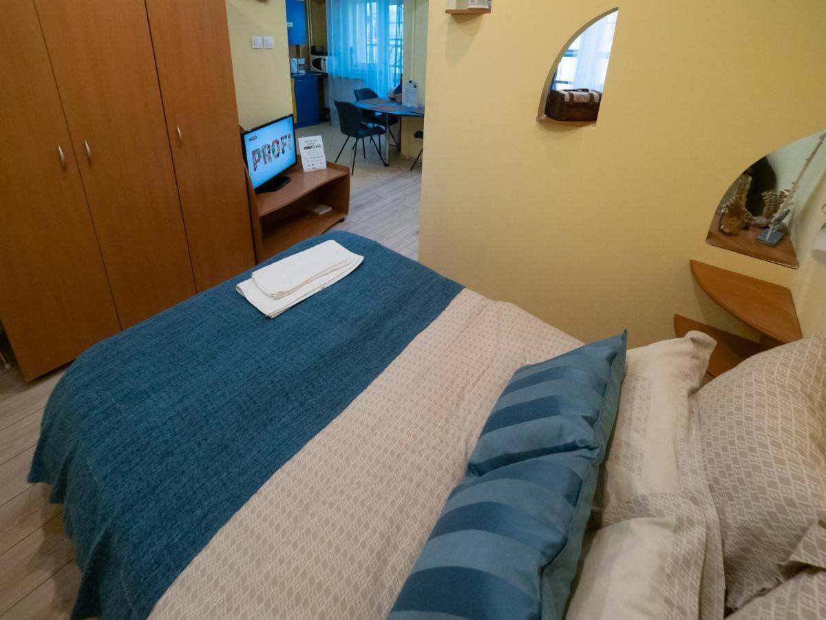 Sunny Old Town Apartments Bucureşti Ngoại thất bức ảnh